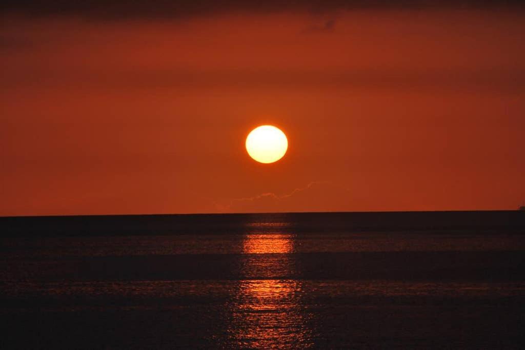 Beach Side Hotel Yamoriyanonikai Nago Zewnętrze zdjęcie